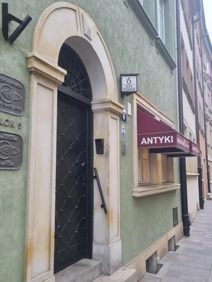 Old Town Pearl Apartment Warsaw Poland